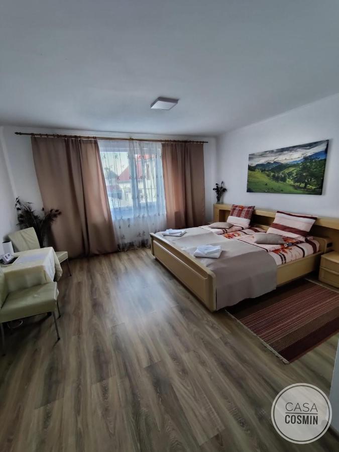 Casa Cosmin Cincu Hotel Exterior photo