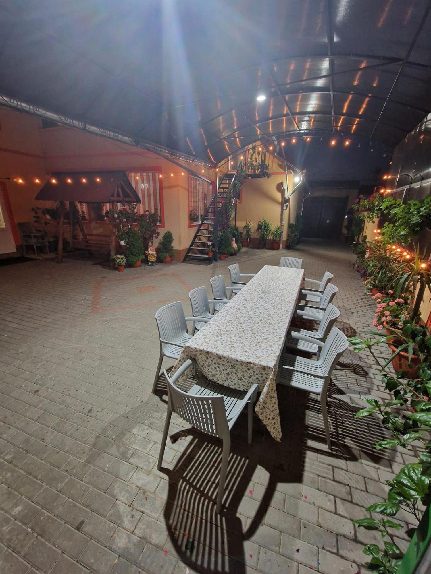 Casa Cosmin Cincu Hotel Exterior photo